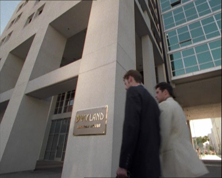 Charmed-Online-dot-net_208P3H200369.jpg