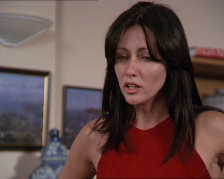 Charmed-Online-dot-net_208P3H200402.jpg