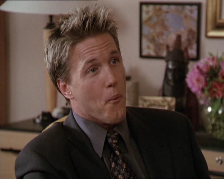 Charmed-Online-dot-net_208P3H200408.jpg