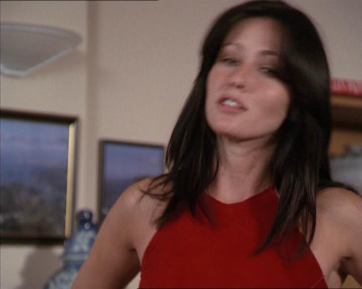 Charmed-Online-dot-net_208P3H200413.jpg