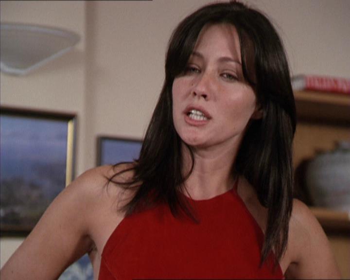 Charmed-Online-dot-net_208P3H200414.jpg