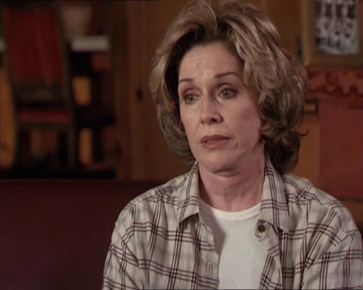 Charmed-Online-dot-net_208P3H200506.jpg