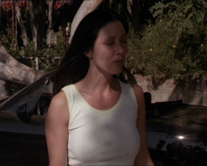 Charmed-Online-dot-net_208P3H200621.jpg