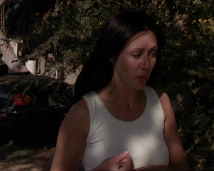 Charmed-Online-dot-net_208P3H200627.jpg Charmed-Online-dot-net_208P3H200627.jpg