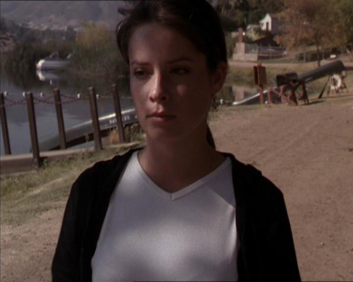 Charmed-Online-dot-net_208P3H200630.jpg Charmed-Online-dot-net_208P3H200630.jpg