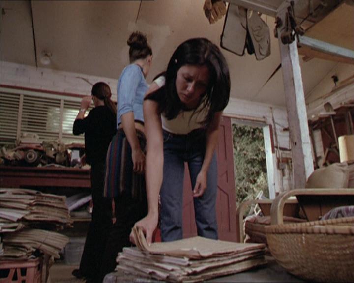 Charmed-Online-dot-net_208P3H200732.jpg