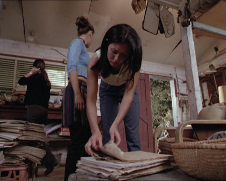 Charmed-Online-dot-net_208P3H200734.jpg Charmed-Online-dot-net_208P3H200734.jpg