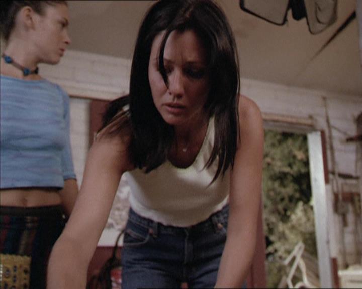Charmed-Online-dot-net_208P3H200737.jpg