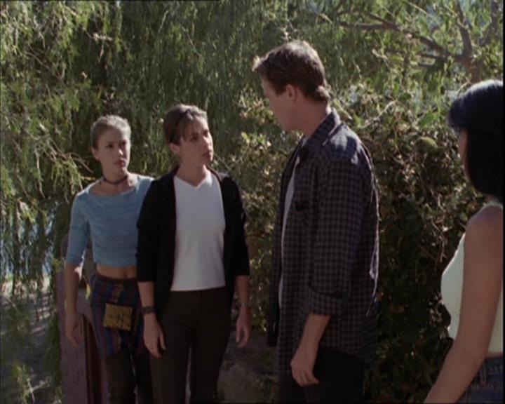 Charmed-Online-dot-net_208P3H200810.jpg Charmed-Online-dot-net_208P3H200810.jpg