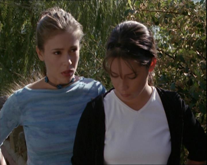 Charmed-Online-dot-net_208P3H200820.jpg Charmed-Online-dot-net_208P3H200820.jpg