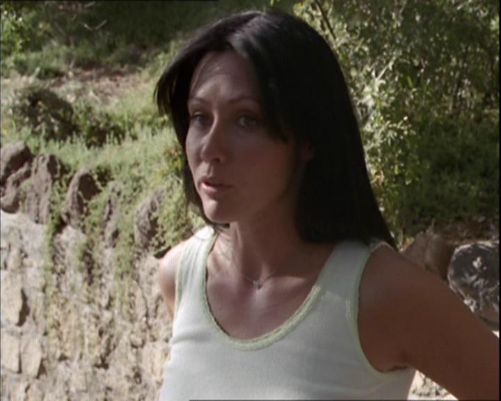 Charmed-Online-dot-net_208P3H200852.jpg