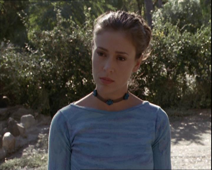 Charmed-Online-dot-net_208P3H200862.jpg