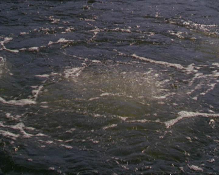 Charmed-Online-dot-net_208P3H200928.jpg