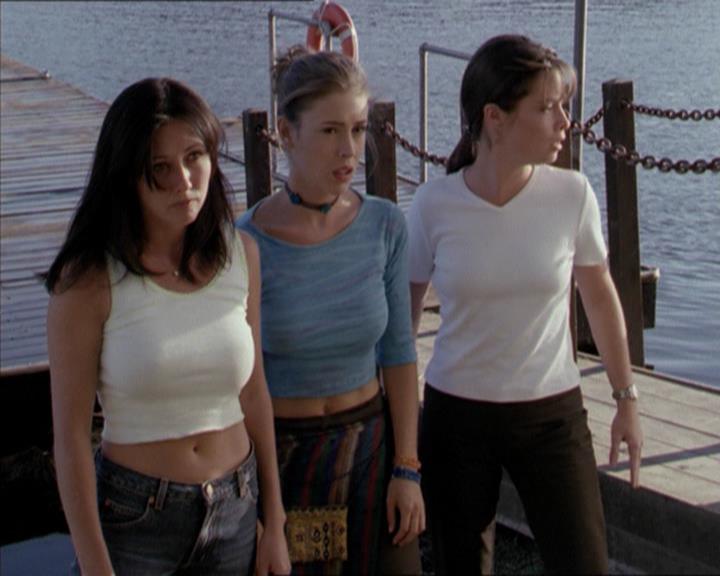 Charmed-Online-dot-net_208P3H200944.jpg
