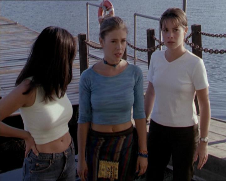 Charmed-Online-dot-net_208P3H200967.jpg