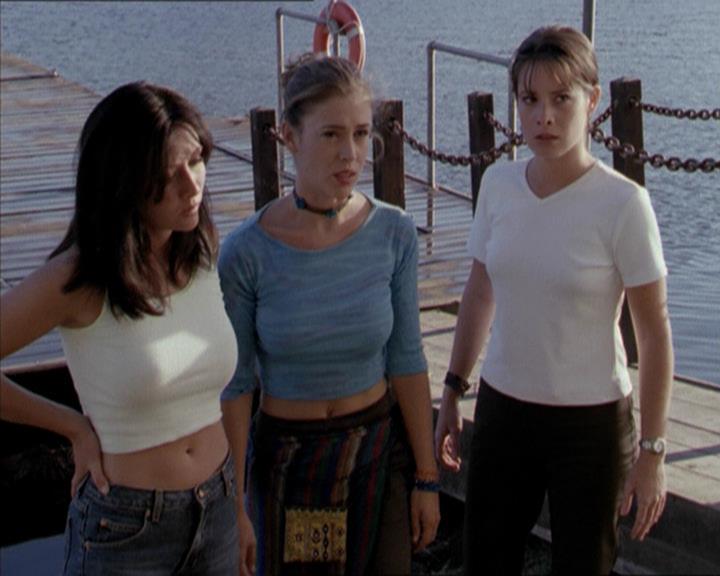 Charmed-Online-dot-net_208P3H200968.jpg