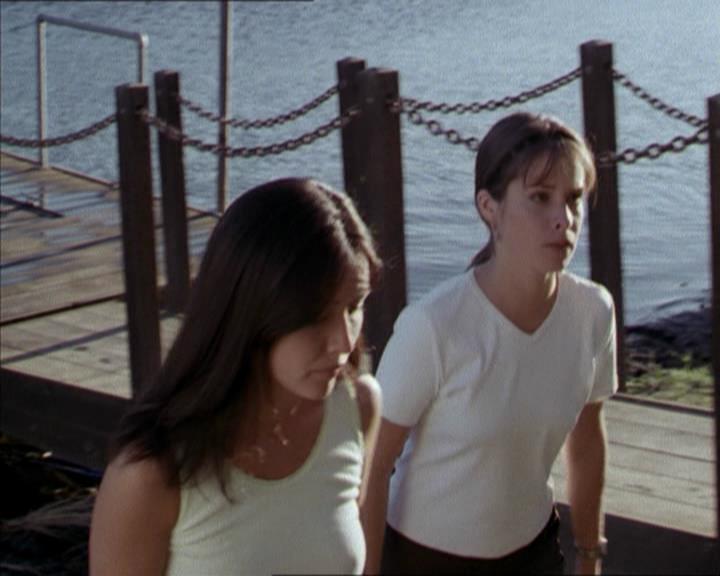 Charmed-Online-dot-net_208P3H200974.jpg