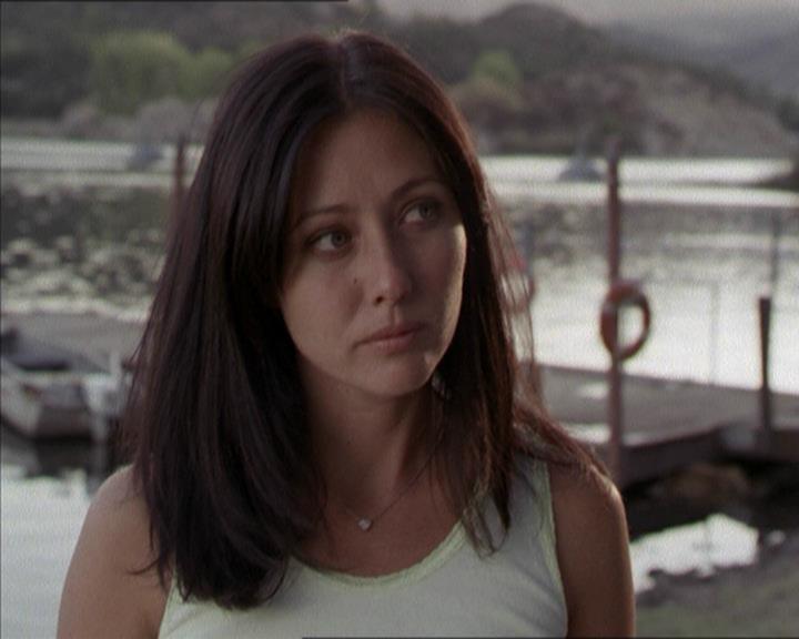 Charmed-Online-dot-net_208P3H201014.jpg