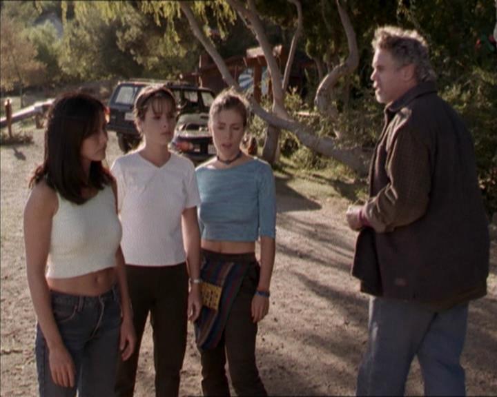 Charmed-Online-dot-net_208P3H201055.jpg Charmed-Online-dot-net_208P3H201055.jpg