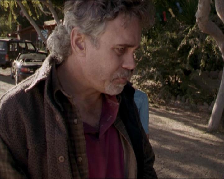 Charmed-Online-dot-net_208P3H201070.jpg