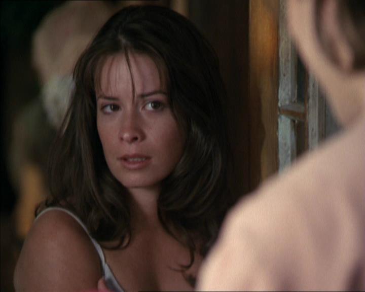 Charmed-Online-dot-net_208P3H201113.jpg