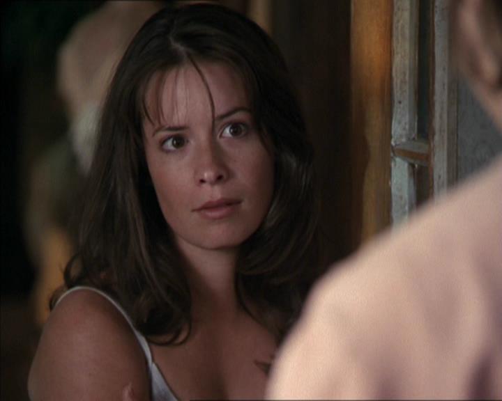 Charmed-Online-dot-net_208P3H201119.jpg