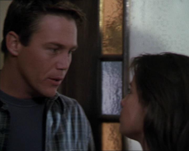 Charmed-Online-dot-net_208P3H201135.jpg