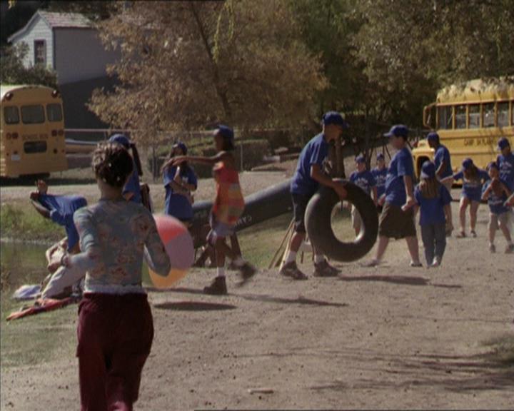 Charmed-Online-dot-net_208P3H201288.jpg