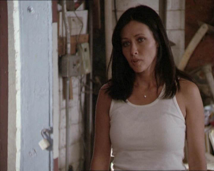 Charmed-Online-dot-net_208P3H201300.jpg