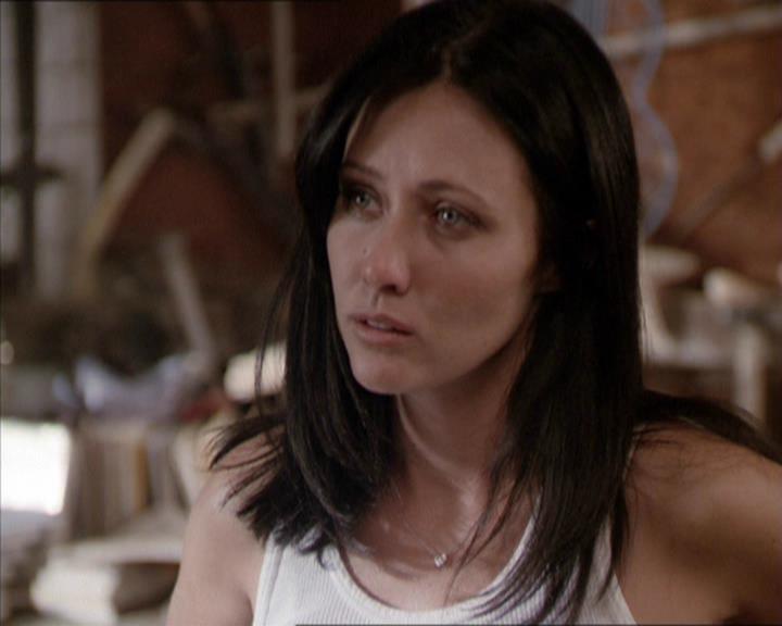 Charmed-Online-dot-net_208P3H201363.jpg