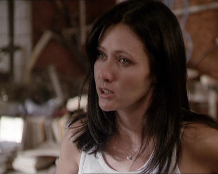 Charmed-Online-dot-net_208P3H201374.jpg