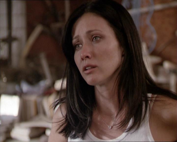 Charmed-Online-dot-net_208P3H201392.jpg
