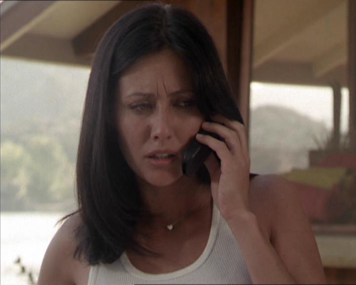 Charmed-Online-dot-net_208P3H201560.jpg