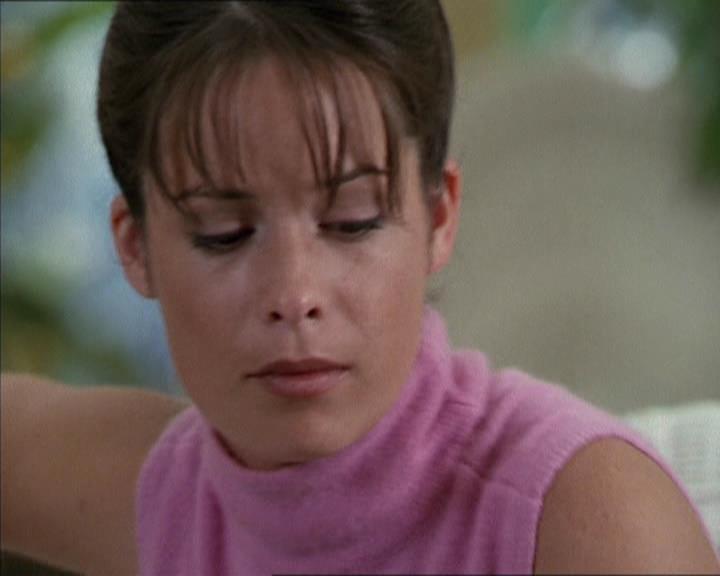 Charmed-Online-dot-net_208P3H201680.jpg