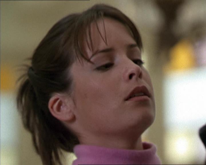 Charmed-Online-dot-net_208P3H201682.jpg