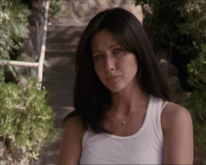 Charmed-Online-dot-net_208P3H201754.jpg