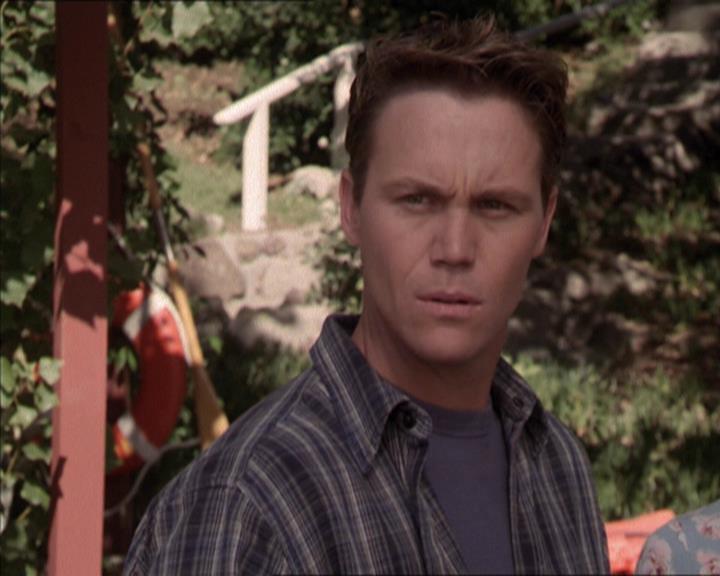 Charmed-Online-dot-net_208P3H201770.jpg
