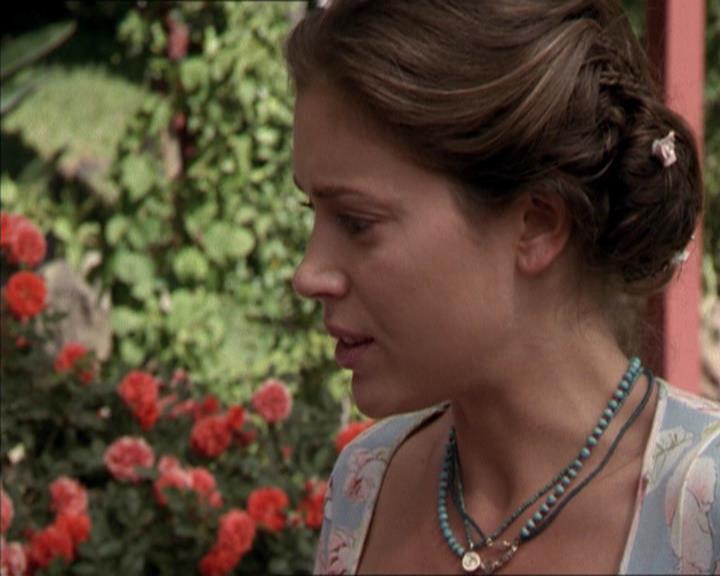 Charmed-Online-dot-net_208P3H201889.jpg