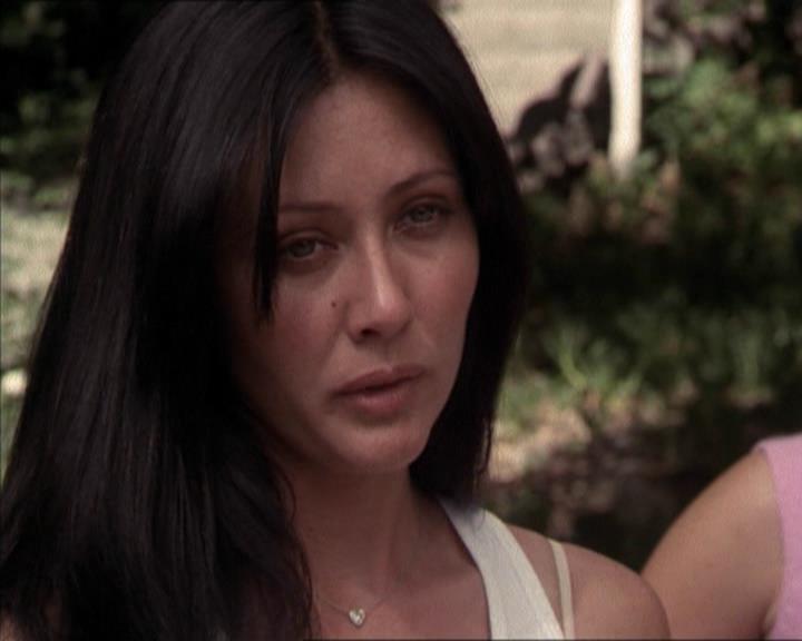 Charmed-Online-dot-net_208P3H201916.jpg