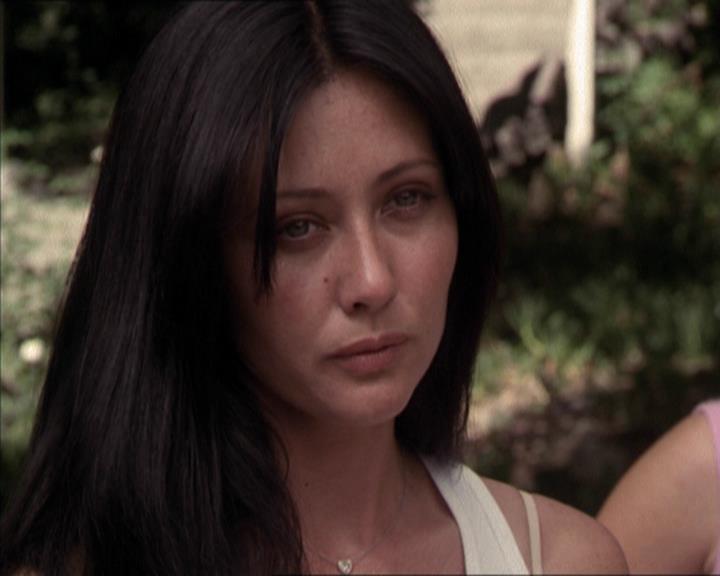Charmed-Online-dot-net_208P3H201919.jpg