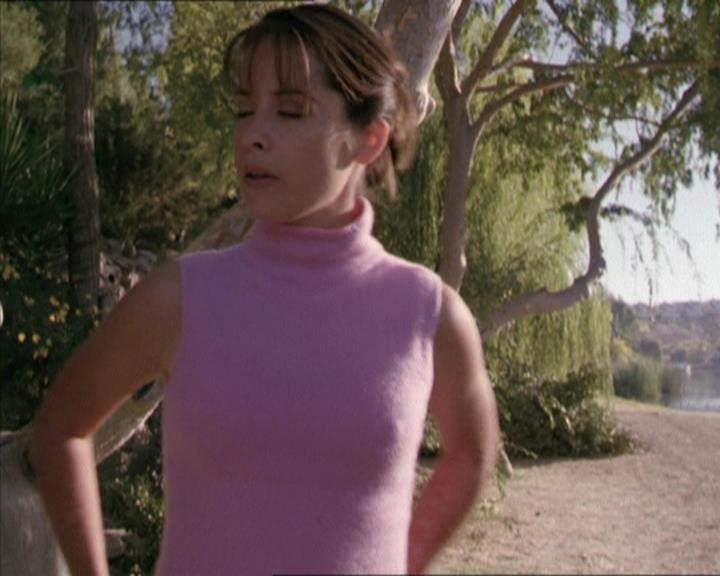 Charmed-Online-dot-net_208P3H201927.jpg