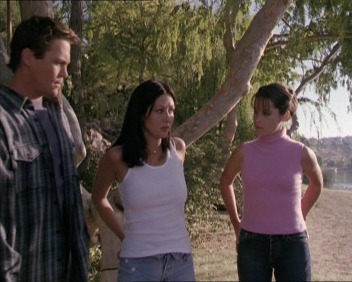 Charmed-Online-dot-net_208P3H201930.jpg