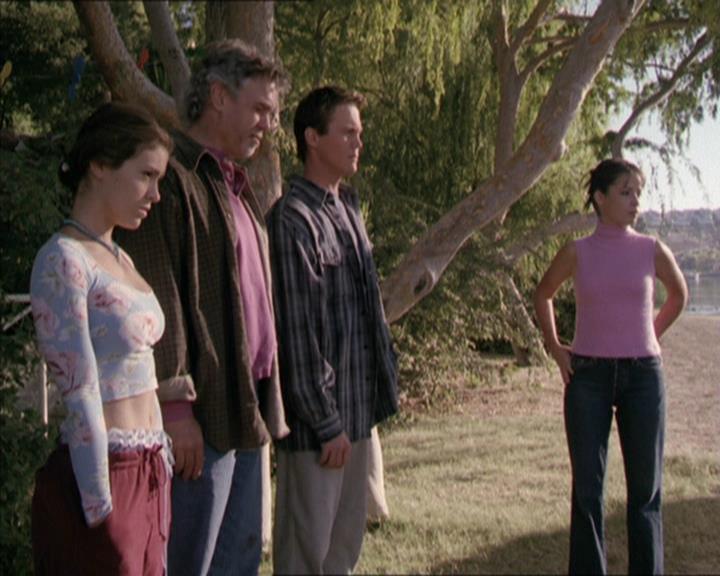 Charmed-Online-dot-net_208P3H201940.jpg
