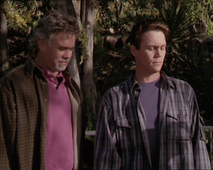 Charmed-Online-dot-net_208P3H201954.jpg