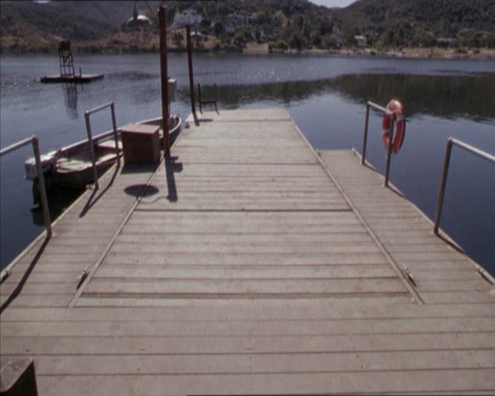 Charmed-Online-dot-net_208P3H201964.jpg