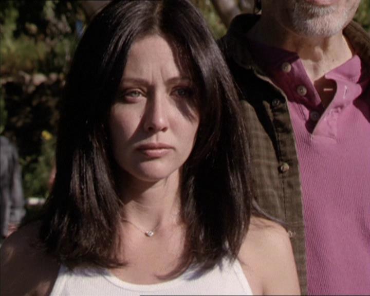 Charmed-Online-dot-net_208P3H201972.jpg