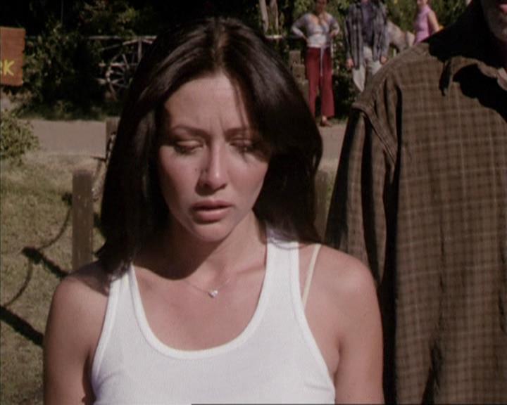 Charmed-Online-dot-net_208P3H201978.jpg