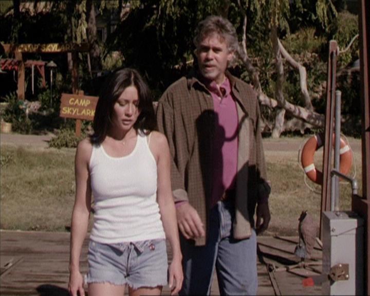 Charmed-Online-dot-net_208P3H201979.jpg