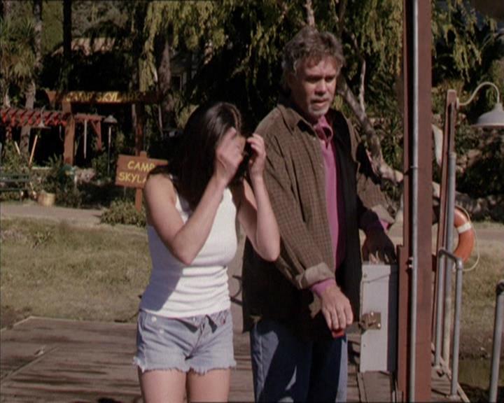 Charmed-Online-dot-net_208P3H201981.jpg