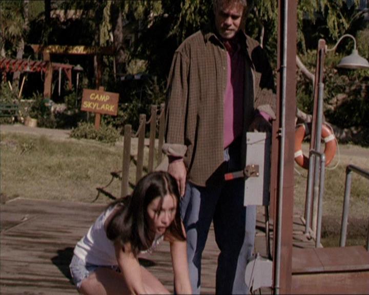 Charmed-Online-dot-net_208P3H201983.jpg